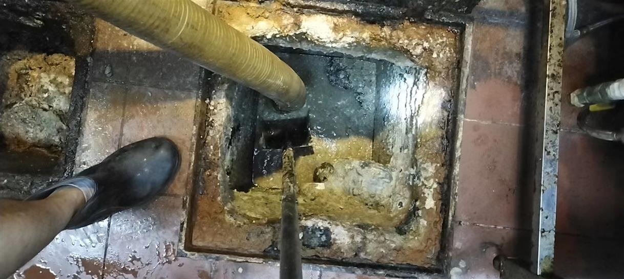 马湾镇化油池清理-污水池清掏